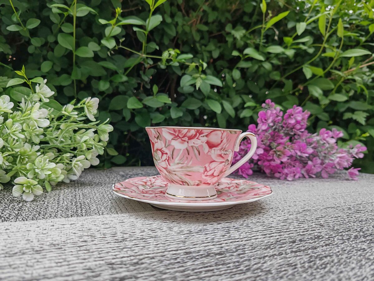 Šoljice cvetne roze 2/1