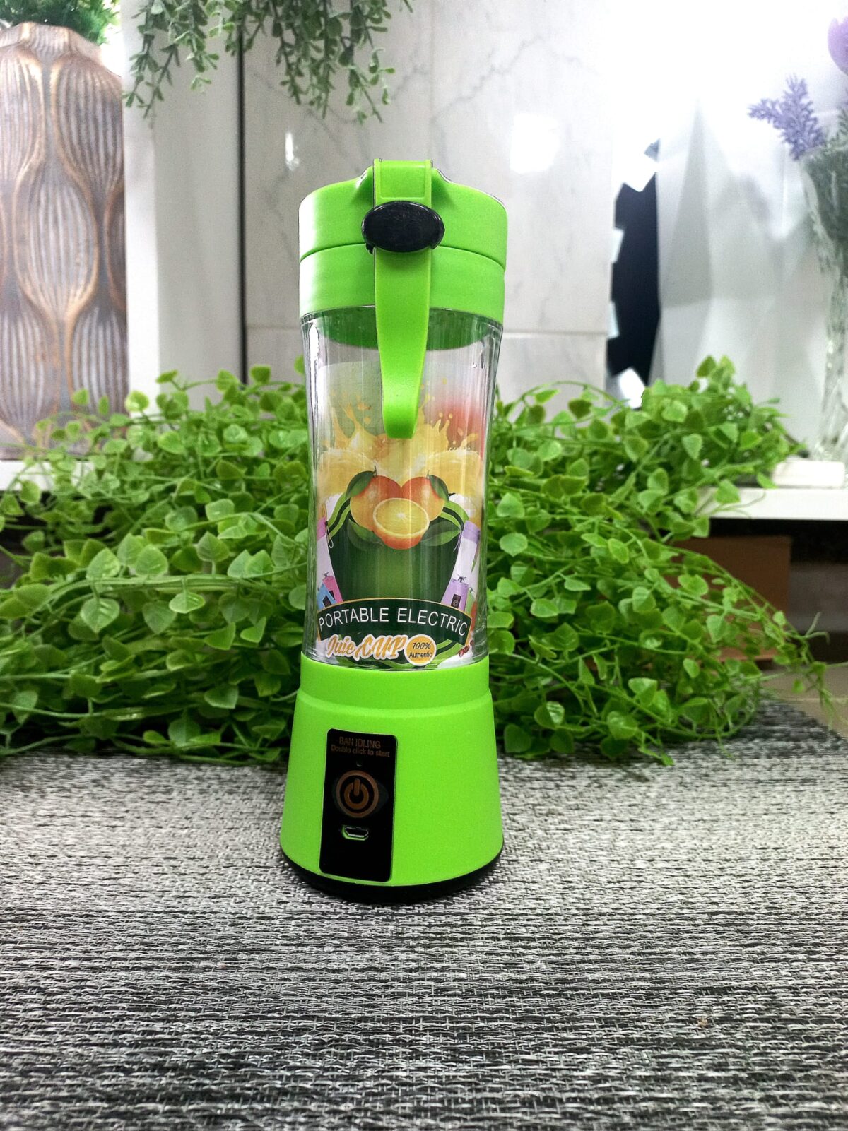 Mini blender