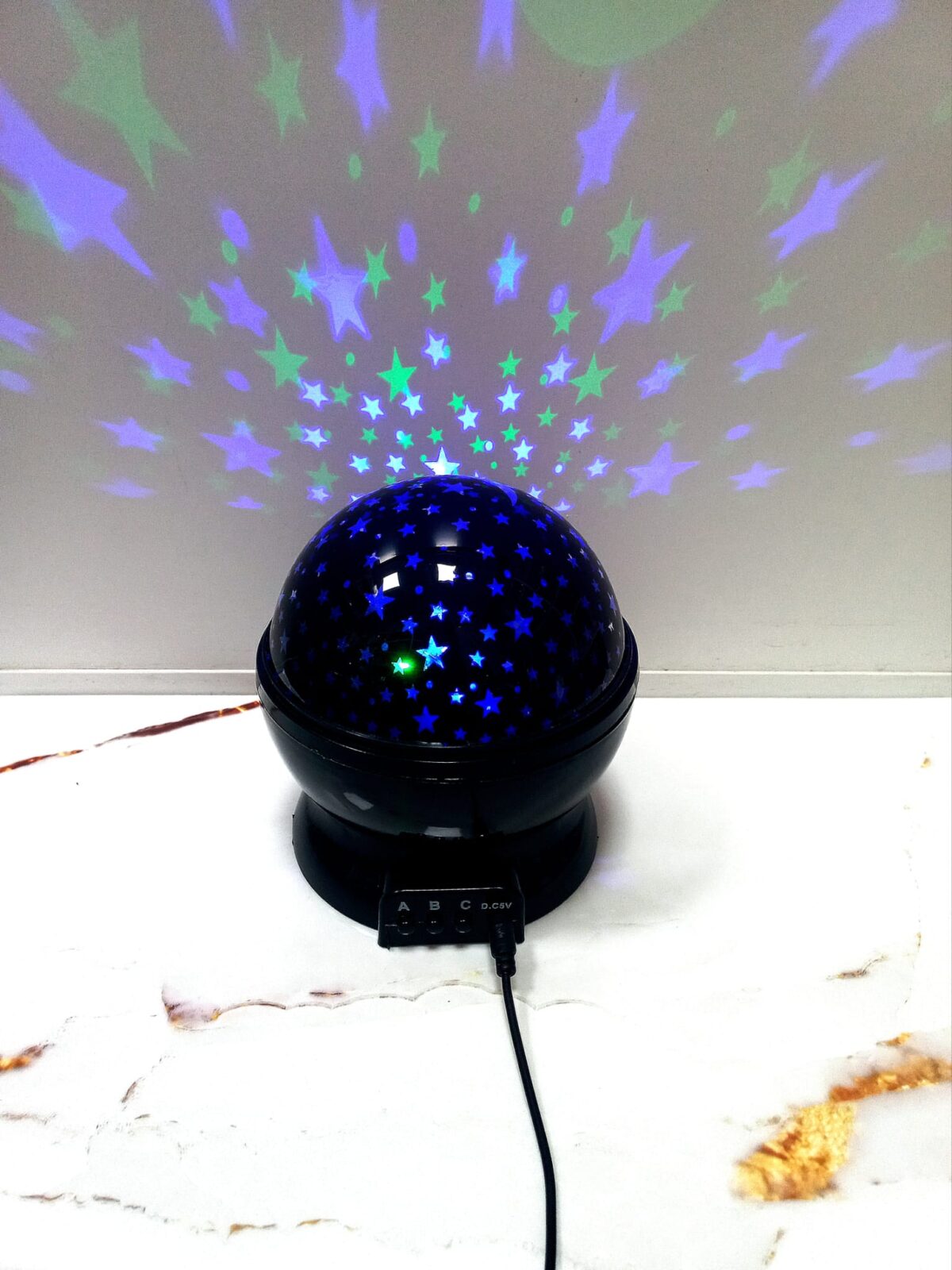 Zvezdano nebo rotirajuća lampa