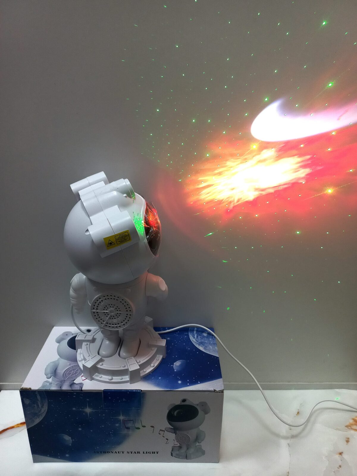 Projektor lampa-ASTRONAUT zvezdano nebo