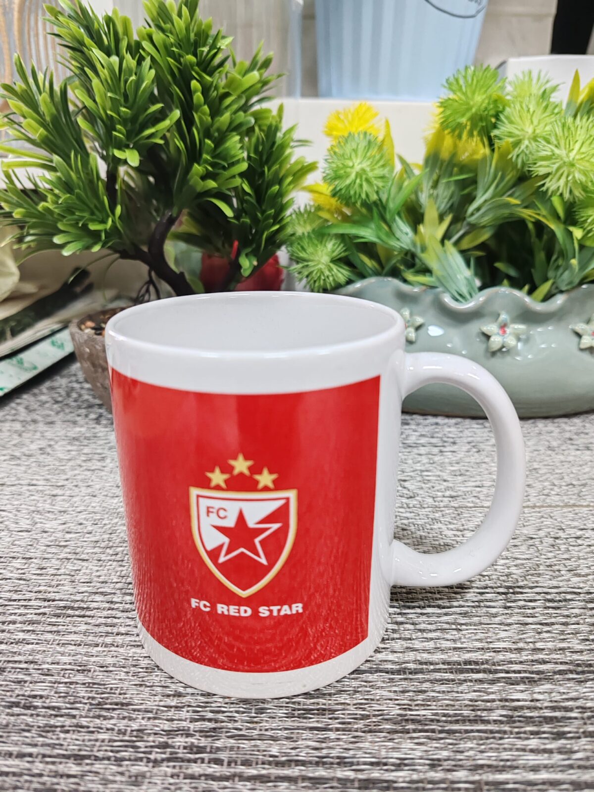 Šolja Crvena Zvezda