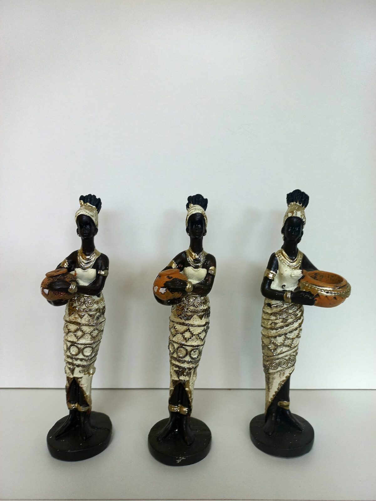 Figura crnkinje